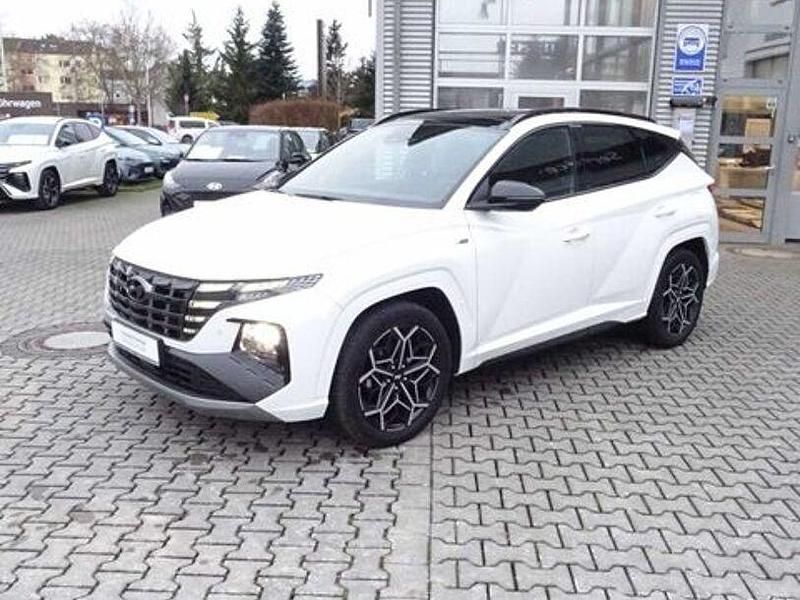 Gebraucht Hyundai Tucson 179 PS (131 kW) 2022 Weiss (metallic) SUV