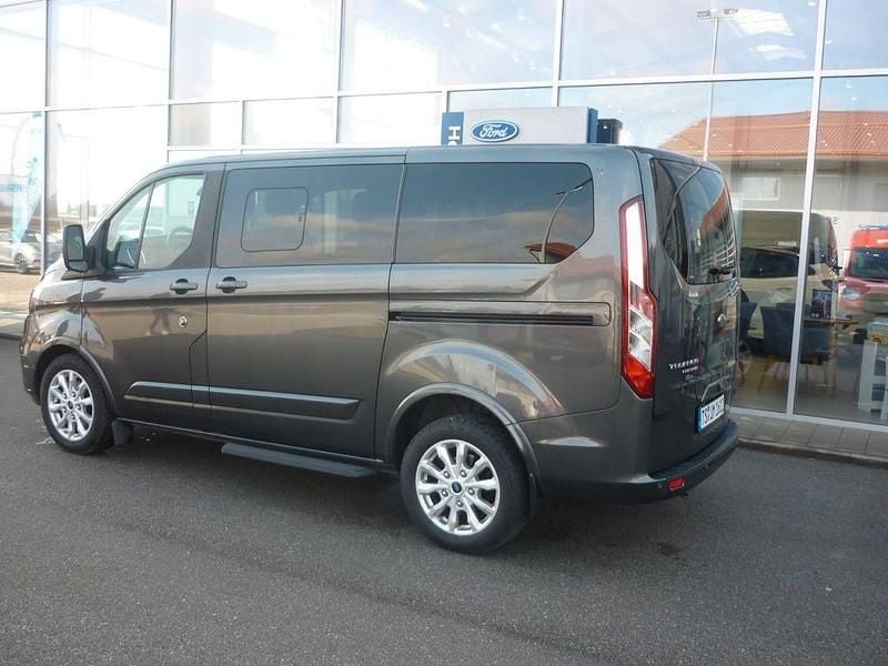 Gebraucht Ford Tourneo Custom 131 PS (96 kW) 2019 Grau Van