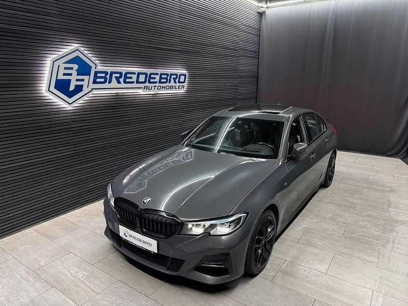 Grau Gebraucht 2019 BMW 330 M Sport Limousine | 23.800 € (Guter Preis) - Bild 1/4