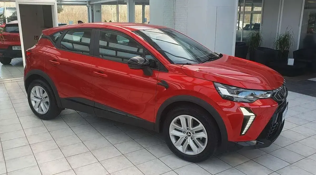 Neu Mitsubishi ASX 158 PS (116 kW) 2025 Rot SUV