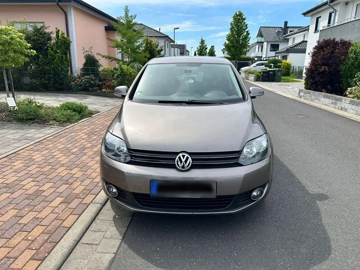 Gebraucht VW Golf Plus Cross Team 105 PS (77 kW) 2010 Grau Van / Kleinbus
