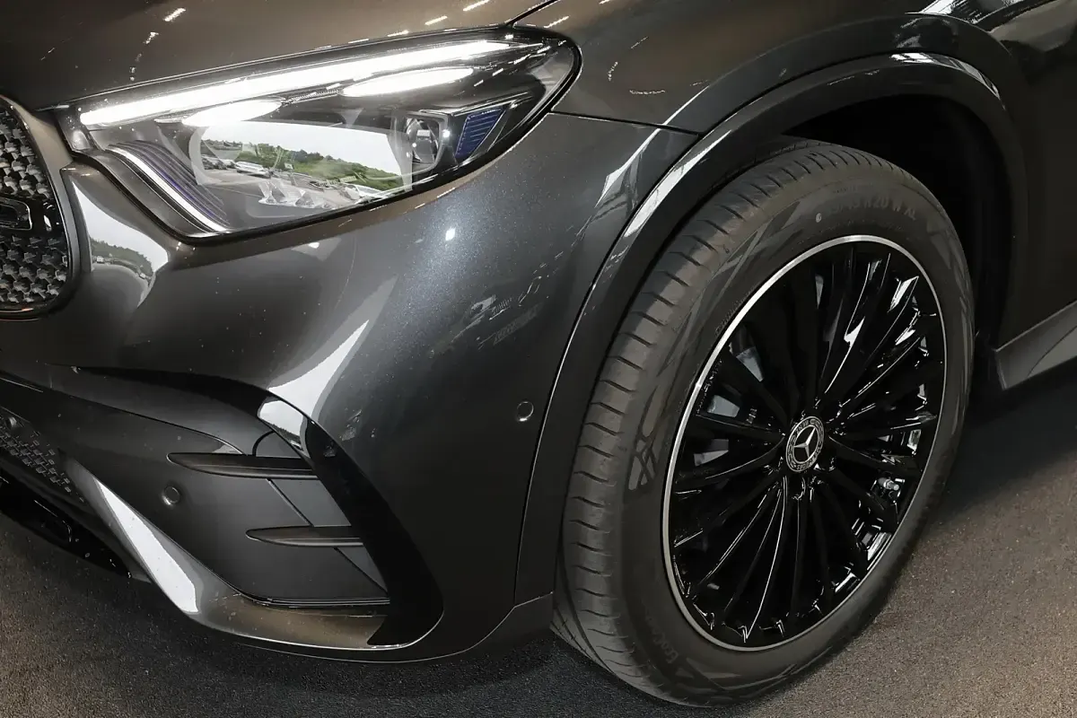 Gebraucht Mercedes GLC450 AMG 367 PS (269 kW) 2026 Graphitgrau metallic SUV