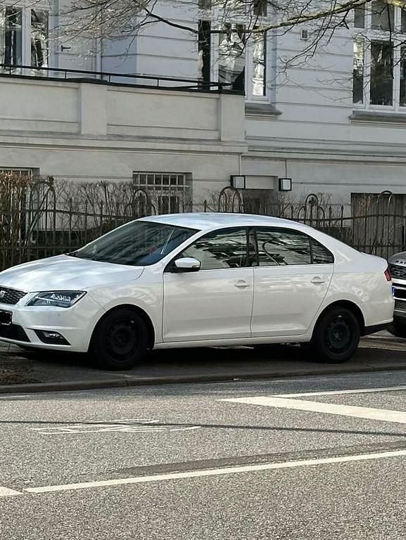Gebraucht Seat Toledo CONNECT 110 PS (80 kW) 2017 Weiß Kleinwagen