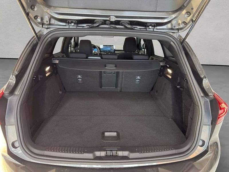 Gebraucht Ford Focus ST-Line X 155 PS (114 kW) 2024 Magnetic metallic Kombi