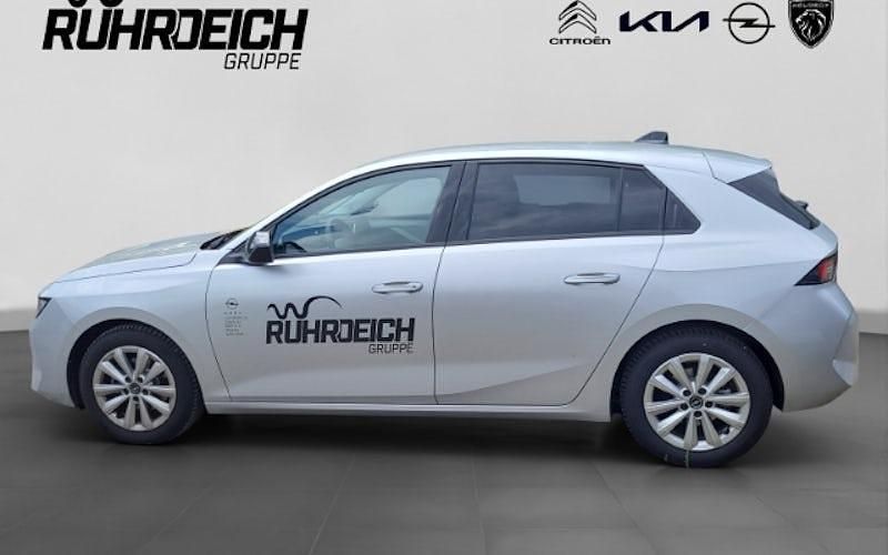 Gebraucht Opel Astra Enjoy 110 PS (80 kW) 2024 Silber Limousine