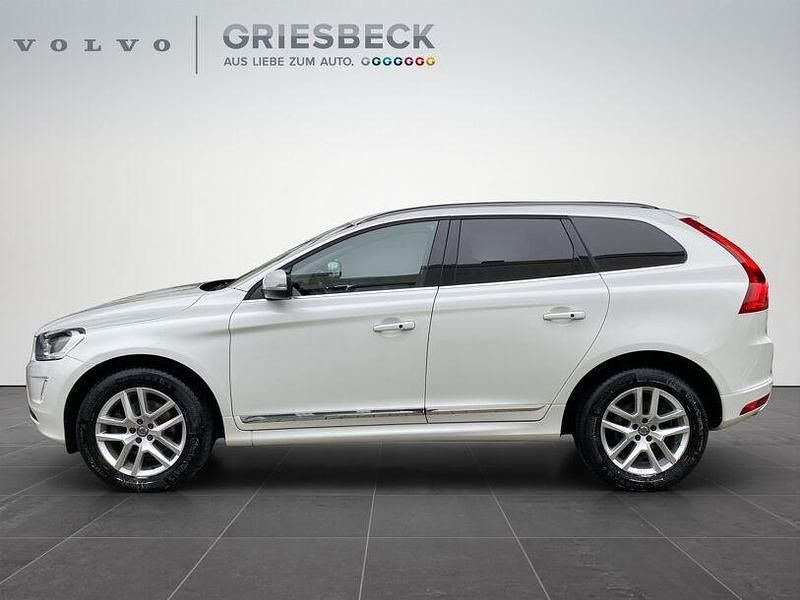 Gebraucht Volvo XC60 Summum 245 PS (180 kW) 2017 Crystal white / (metallic) SUV