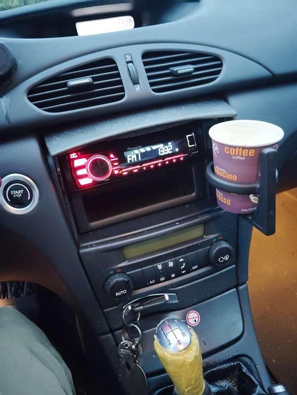 Gebraucht 2005 Renault Laguna II Privilege Limousine | 2.400 € (Etwas zu teuer) - Bild 1/4