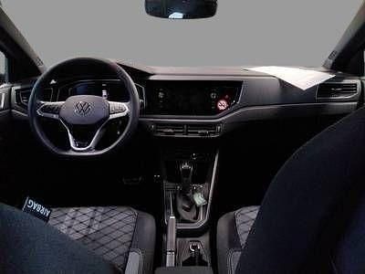 Gebraucht VW Taigo R-line 150 PS (110 kW) 2025 Deep black perleffekt SUV