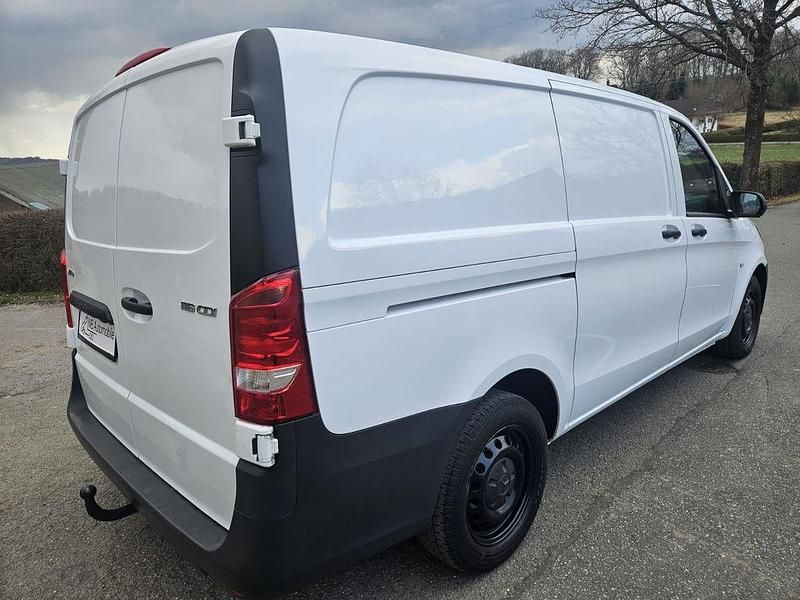 Gebraucht Mercedes Vito 163 PS (119 kW) 2020 Weiß Van