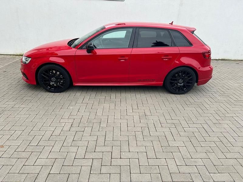 Gebraucht Audi S3 Advanced 310 PS (228 kW) 2017 Rot Limousine