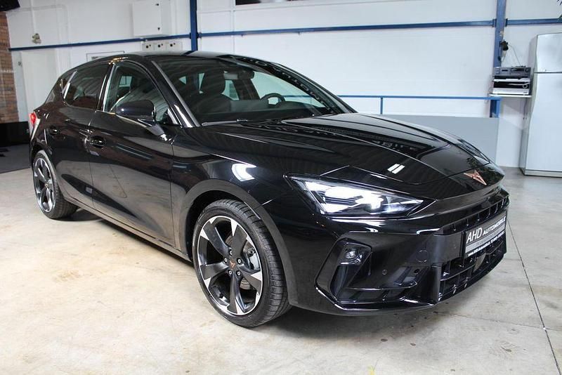 Neu Cupra Leon 150 PS (110 kW) 2026 Schwarz Limousine