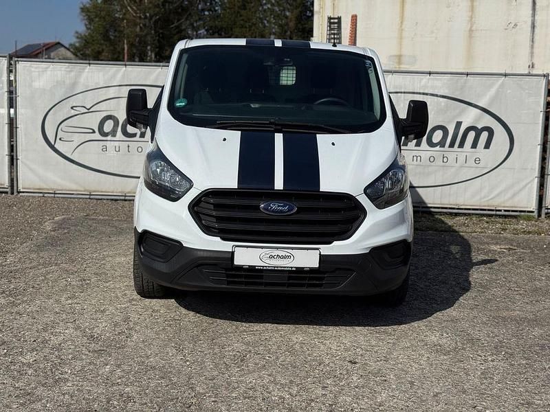 Gebraucht Ford Transit Custom 105 PS (77 kW) 2018 Weiß Van / Kleinbus