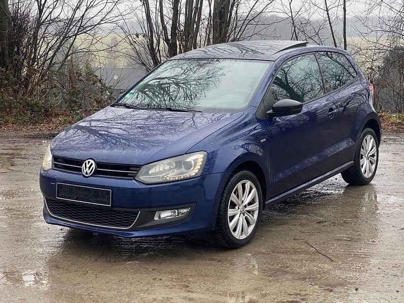 Gebraucht VW Polo 105 PS (77 kW) 2013 Blau Kleinwagen
