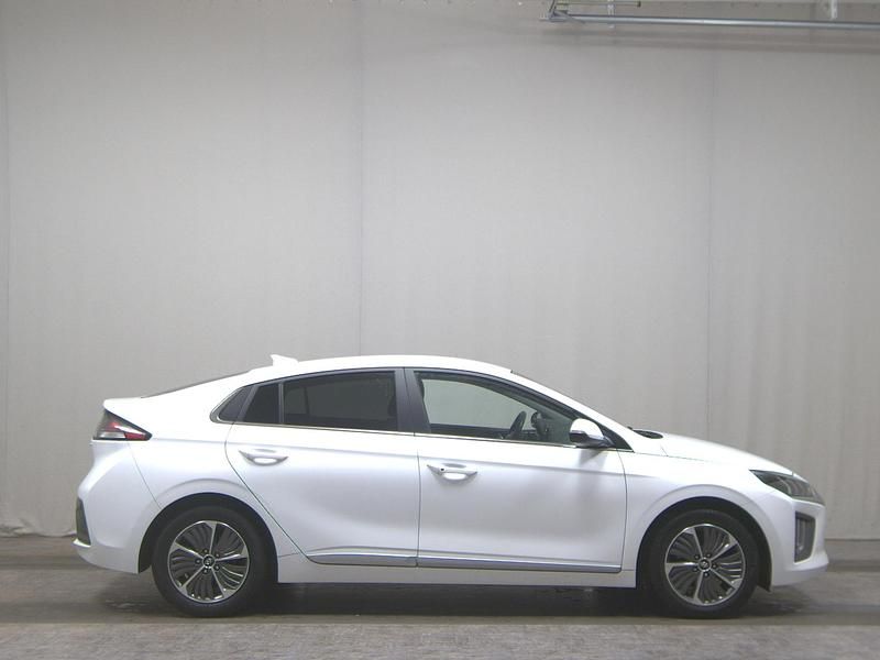Polar white / sol Gebraucht 2022 Hyundai Ioniq Kleinwagen | 13.980 € (Fairer Preis) - Bild 1/4