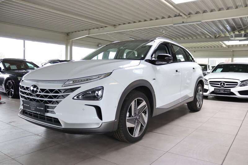 Weiß Gebraucht 2021 Hyundai Nexo Basis SUV | 29.990 € - Bild 1/4