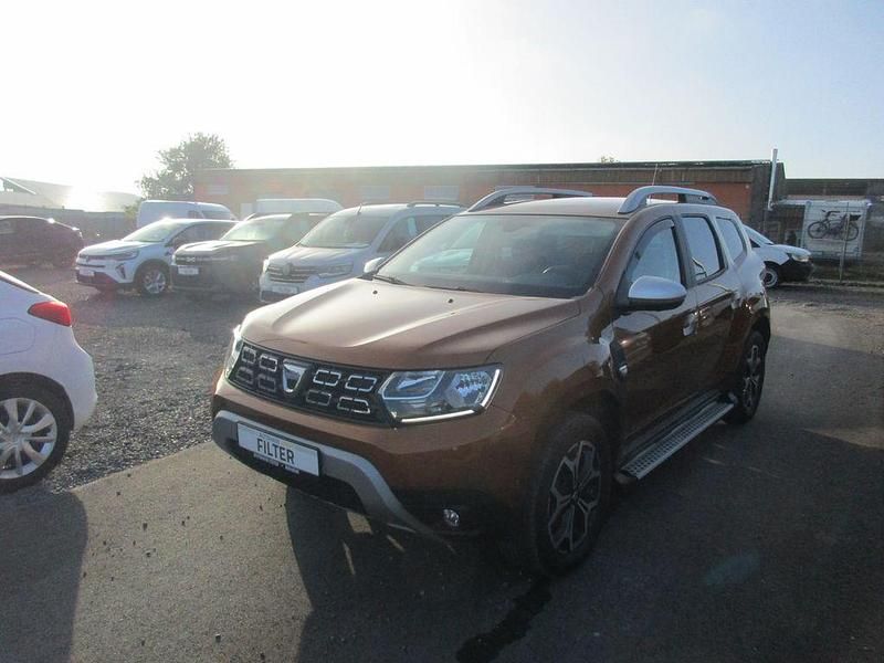 Gebraucht Dacia Duster Prestige 109 PS (80 kW) 2018 Orange SUV