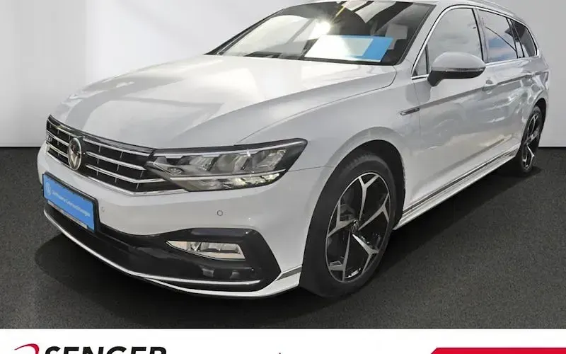 Gebraucht VW Passat R-line 150 PS (110 kW) 2024 Kombi