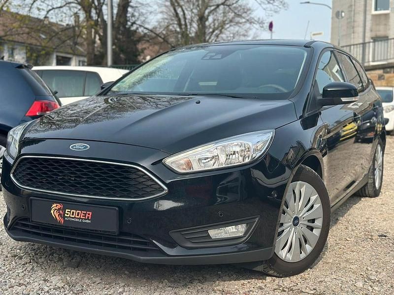 Gebraucht Ford Focus Business Edition 120 PS (88 kW) 2017 Schwarz Limousine