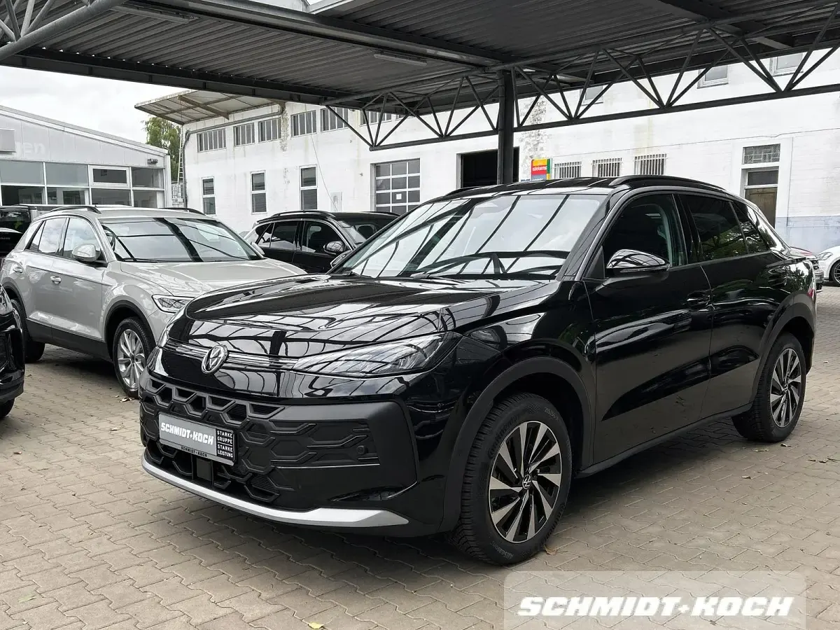 Gebraucht VW T-Roc Life 150 PS (110 kW) 2026 Grenadillschwarz (schwarz) SUV