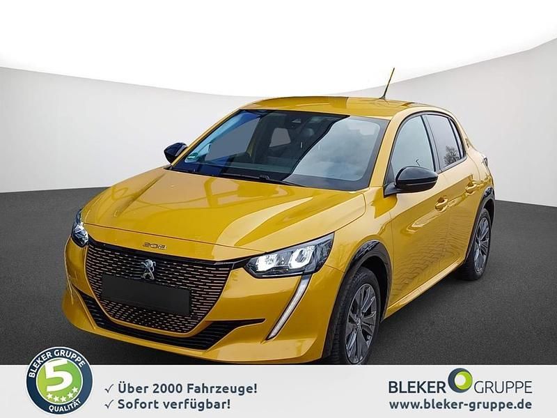 Gebraucht Peugeot 208 Allure 100 kW (136 PS) 2023 Gelb Kleinwagen