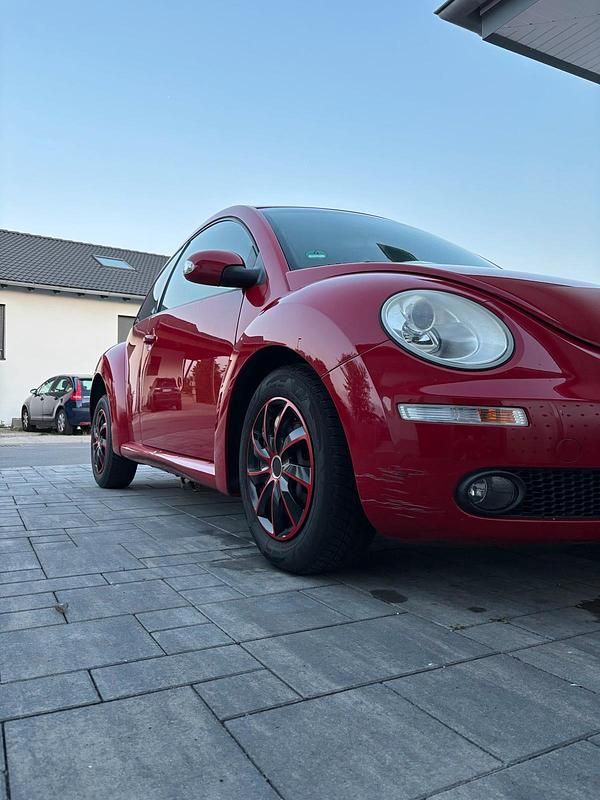 Gebraucht VW Beetle 105 PS (77 kW) 2007 Rot Kleinwagen