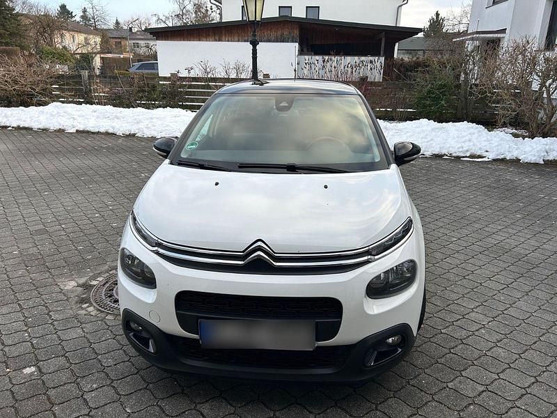 Gebraucht Citroën C3 Shine 102 PS (75 kW) 2017 Weiß Kleinwagen