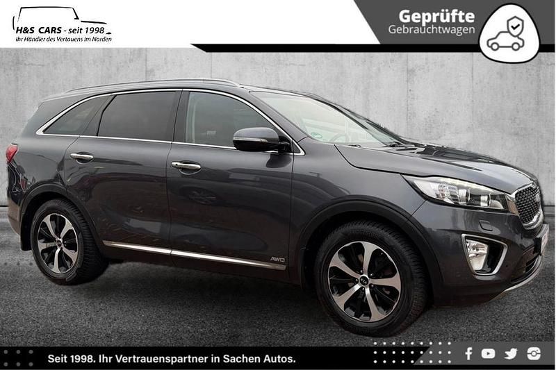 Grau Gebraucht 2015 Kia Sorento SUV | 17.350 € (Fairer Preis) - Bild 1/4