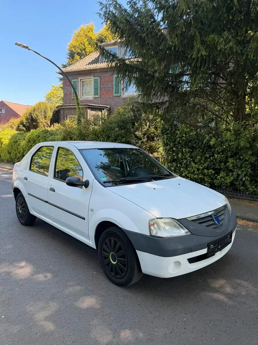 Usata Dacia Logan 75 CV (55 kW) 2006 Bianco Berlina
