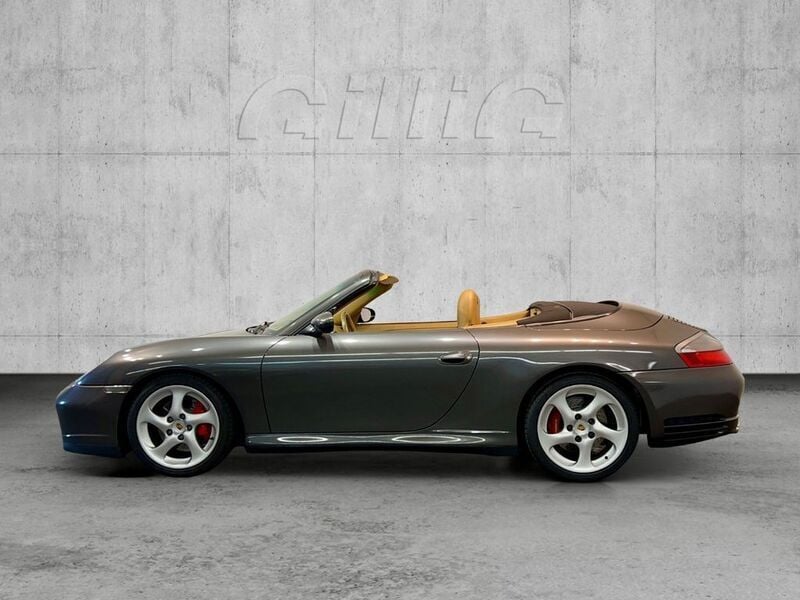 Usado Porsche 996 320 HP (235 kW) 2004 Preto Cabrios