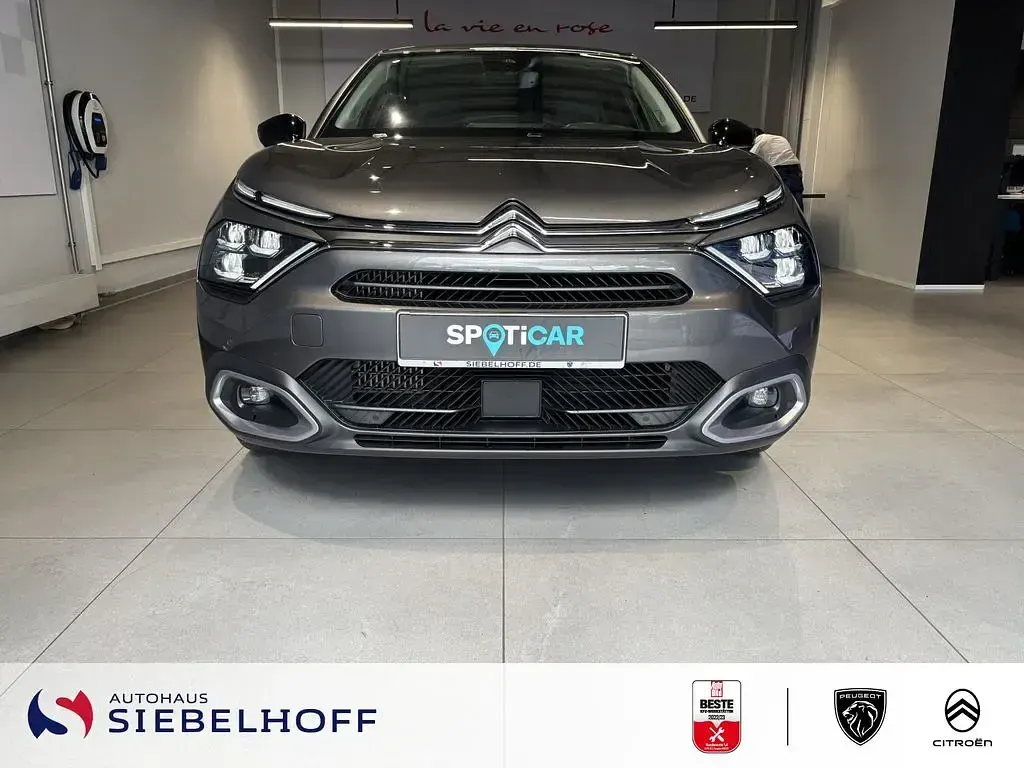 Gebraucht Citroën C4 PureTech 131 PS (96 kW) 2023 Grau SUV