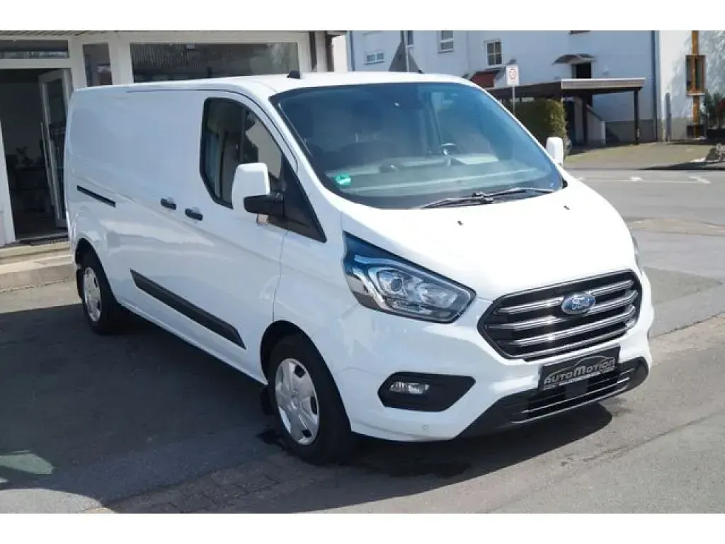 Gebraucht Ford Transit Custom 131 PS (96 kW) 2022 Weiß Van