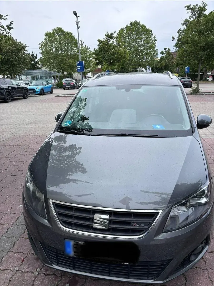 Gebraucht Seat Alhambra FR-Line 150 PS (110 kW) 2017 Grau Van / Kleinbus