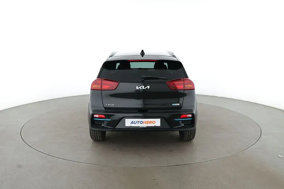 Gebraucht Kia e-Niro Spirit 150 kW (204 PS) 2022 Schwarz SUV
