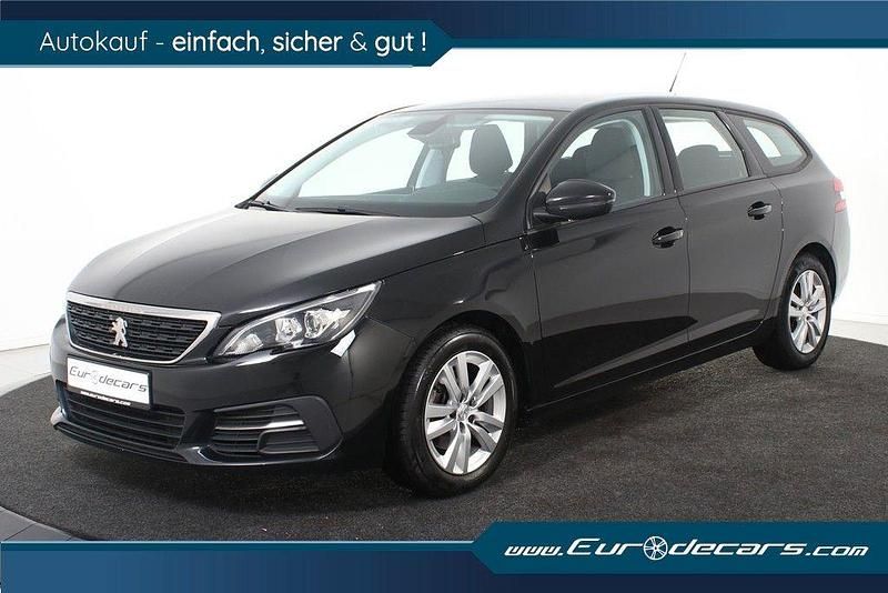 Gebraucht Peugeot 308 SW 102 PS (75 kW) 2020 Schwarz Kombi