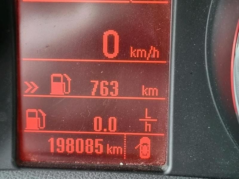 Gebraucht Opel Mokka 131 PS (96 kW) 2013 Blau SUV