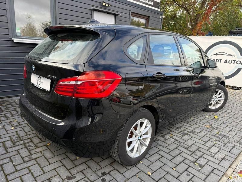 Gebraucht BMW 216 Active Tourer Advantage 102 PS (75 kW) 2017 Schwarz Van / Kleinbus
