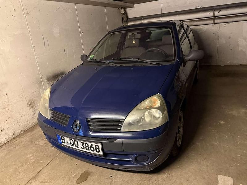 Gebraucht 2004 Renault Clio II Initiale Limousine | 3.400 € (Fairer Preis) - Bild 1/4