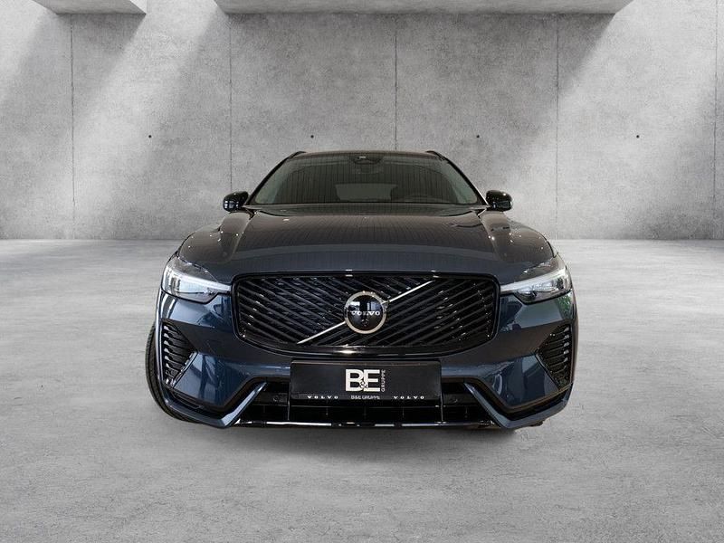 Neu Volvo XC60 Plus 250 PS (183 kW) 2025 Denim blue SUV