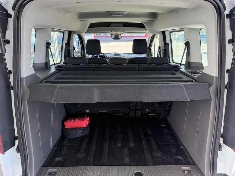 Gebraucht Ford Tourneo Connect Ambiente 101 PS (74 kW) 2018 Frostweiß Van / Kleinbus