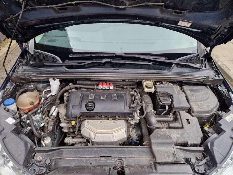 Gebraucht Citroën C4 Attraction 120 PS (88 kW) 2011 Limousine