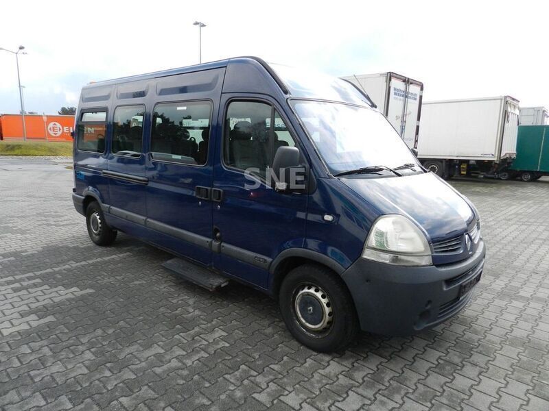 Second-hand Renault Master 120 CP (88 kW) 2009 Albastru Van