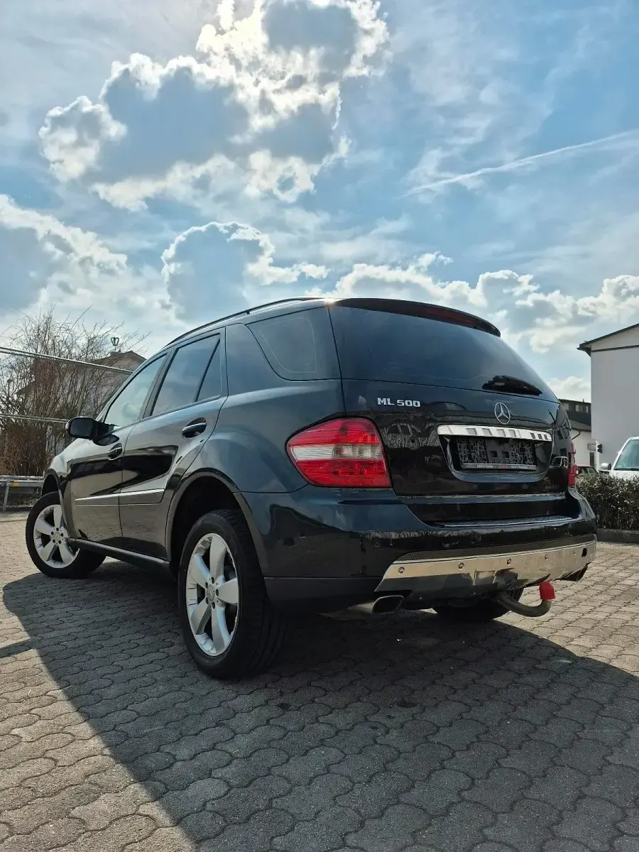 Gebraucht Mercedes ML280 190 PS (139 kW) 2006 Schwarz SUV
