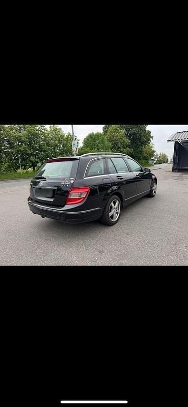Second-hand Mercedes C180 Elegance 156 CP (114 kW) 2010 Negru Break