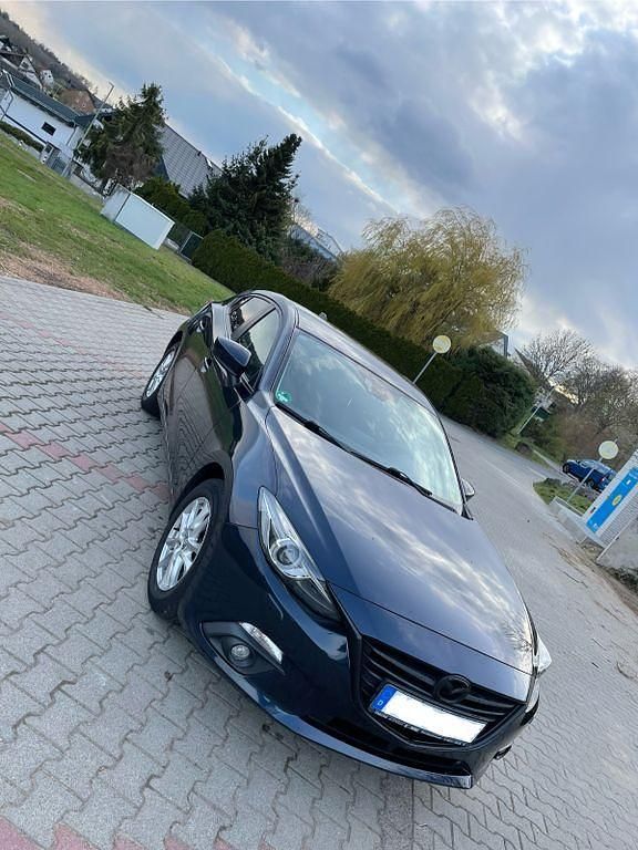 Blau Gebraucht 2013 Mazda 3 Center-Line Limousine | 10.000 € (Etwas zu teuer) - Bild 1/4