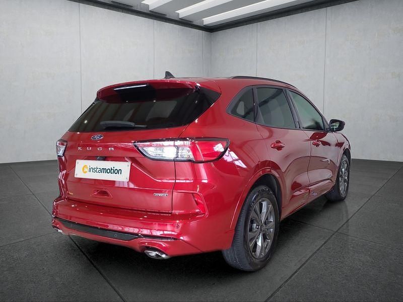 Gebraucht Ford Kuga 224 PS (164 kW) 2024 Rot SUV