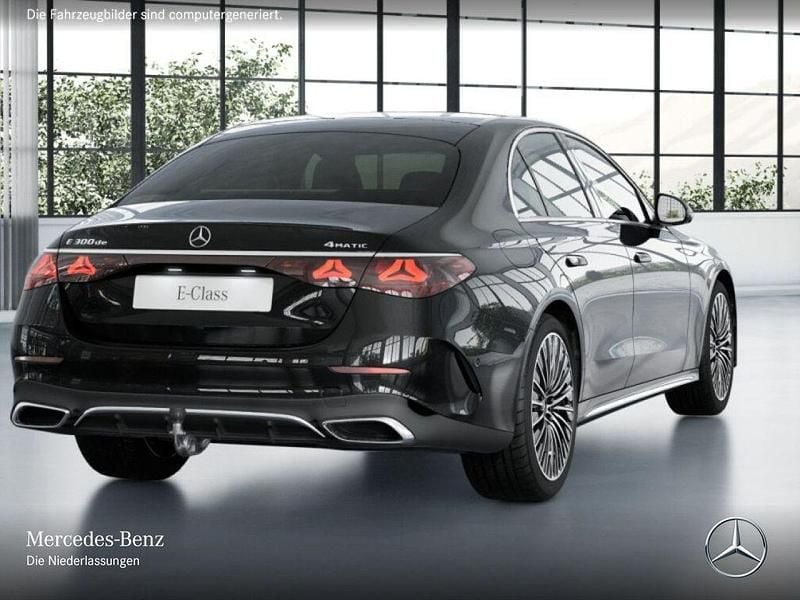Second-hand Mercedes E300 AMG 197 CP (144 kW) 2026 Negru Berlinǎ