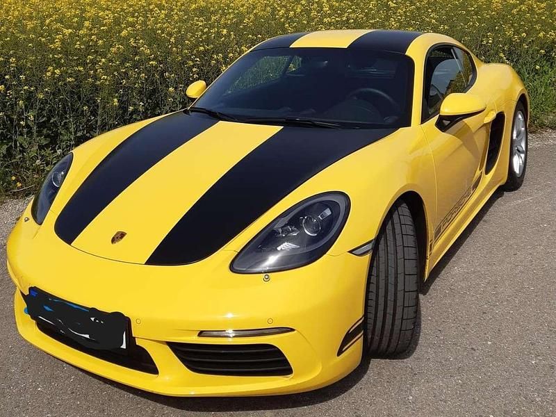Gelb Gebraucht 2022 Porsche 718 Cayman Coupé | 64.999 € (Fairer Preis) - Bild 1/4