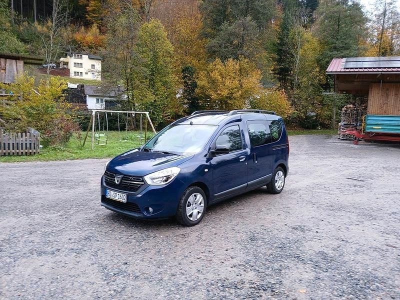 Blau Gebraucht 2019 Dacia Dokker Van / Kleinbus | 14.750 € (Fairer Preis) - Bild 1/4