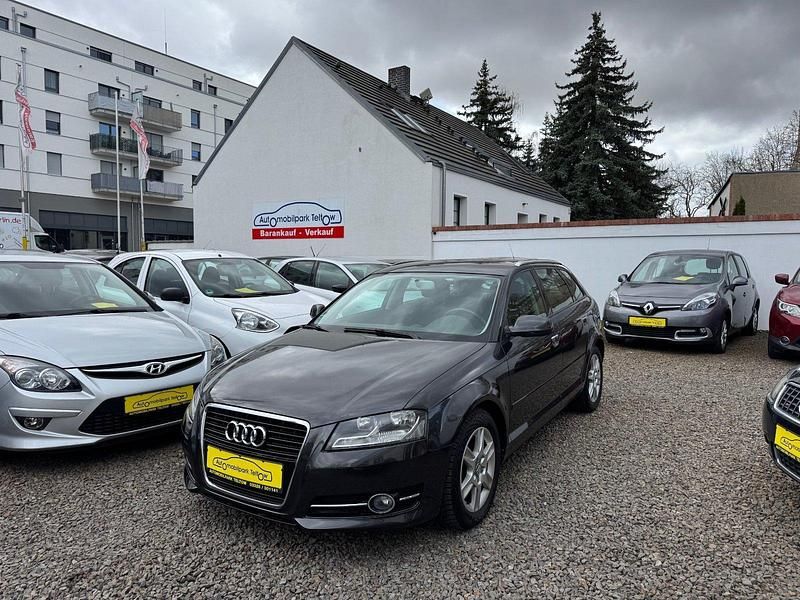 Gebraucht Audi A3 Attraction 125 PS (91 kW) 2010 Grau Kleinwagen