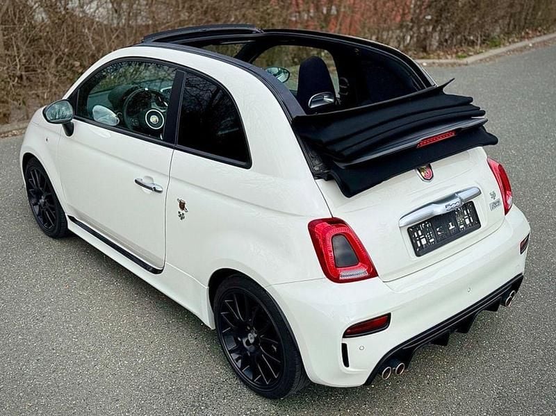 Gebraucht Abarth 595C Pista 165 PS (121 kW) 2020 Weiß Cabrio